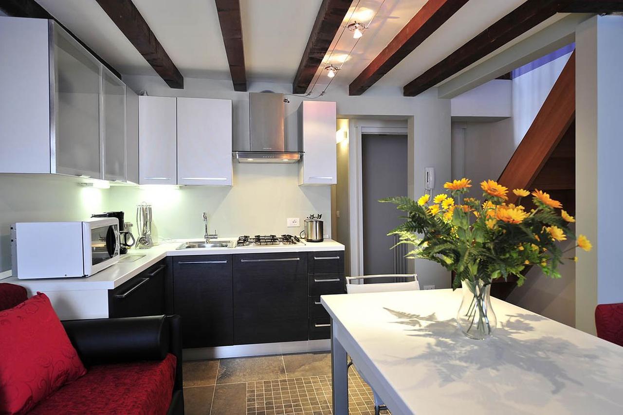 Palace La Vida Apartments By Wonderful Italy เวนิส ภายนอก รูปภาพ